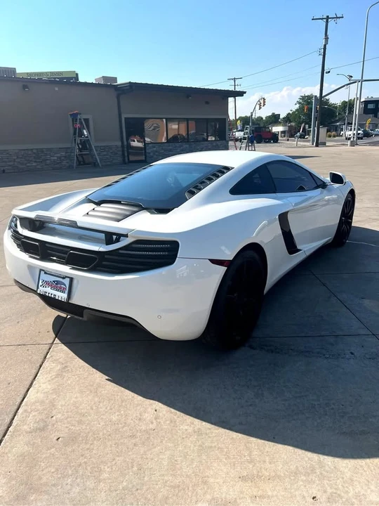 2012 McLaren MP4-12C - Image 8 of 20