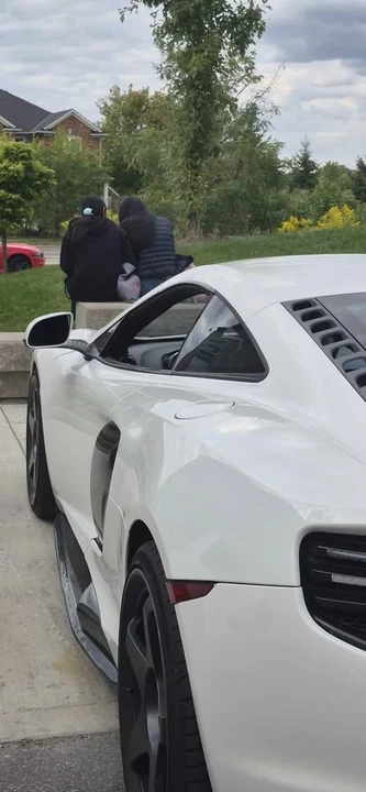 2012 McLaren MP4-12C - Image 3 of 4
