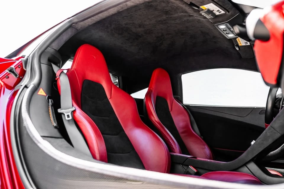 2012 McLaren MP4-12C - Image 17 of 20