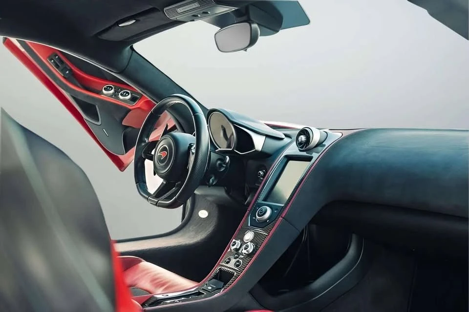 2012 McLaren MP4-12C - Image 15 of 20