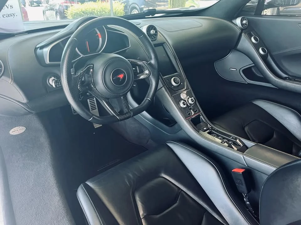 2012 McLaren MP4-12C - Image 16 of 20