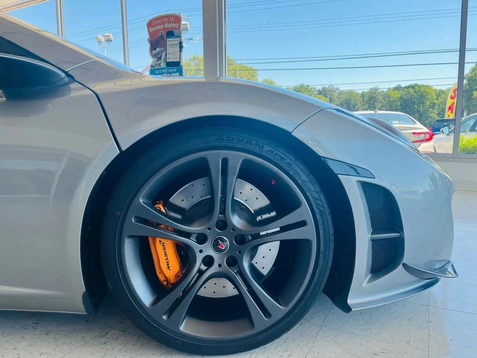 2012 McLaren MP4-12C - Image 10 of 20