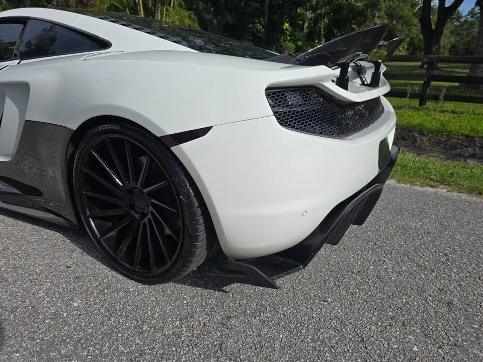 2012 McLaren MP4-12C - Image 14 of 19