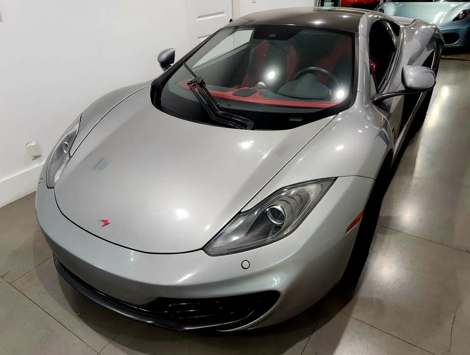 2012 McLaren MP4-12C - Image 4 of 20