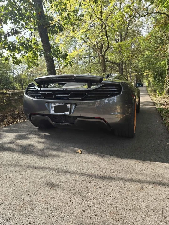 2012 McLaren MP4-12C - Image 10 of 20