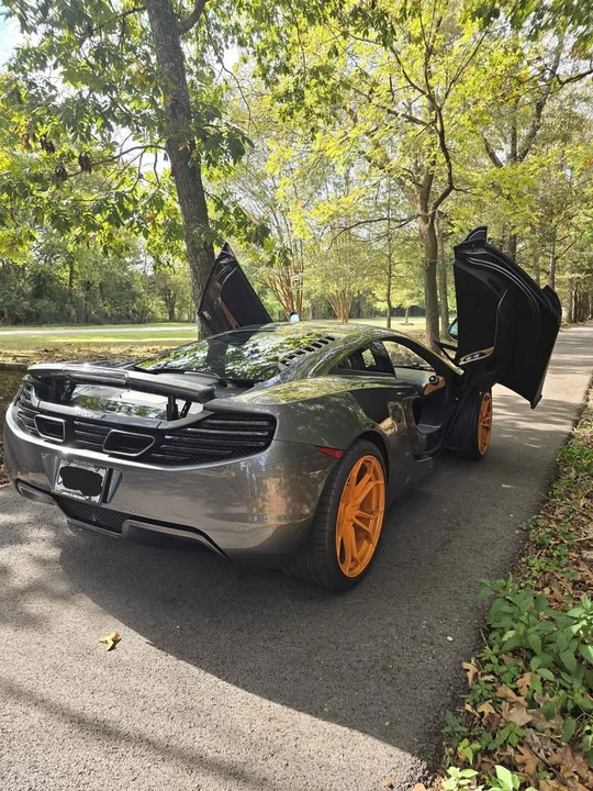2012 McLaren MP4-12C - Image 9 of 20