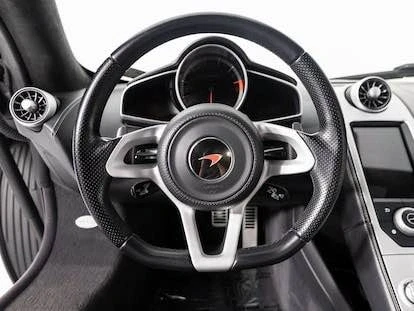 2012 McLaren MP4-12C - Image 5 of 9