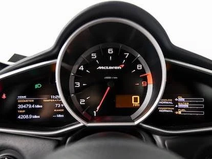 2012 McLaren MP4-12C - Image 6 of 9