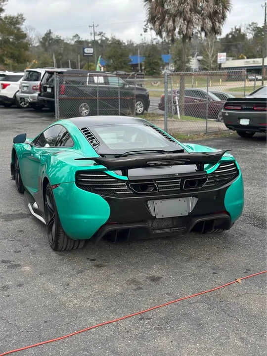 2012 McLaren MP4-12C - Image 6 of 8