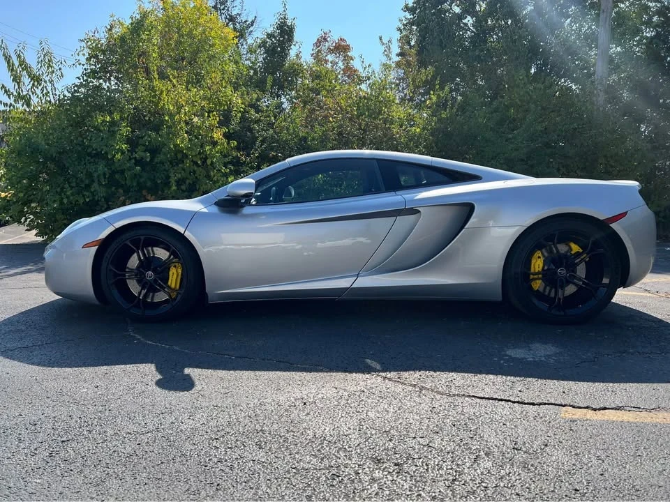 2012 McLaren MP4-12C - Image 7 of 9