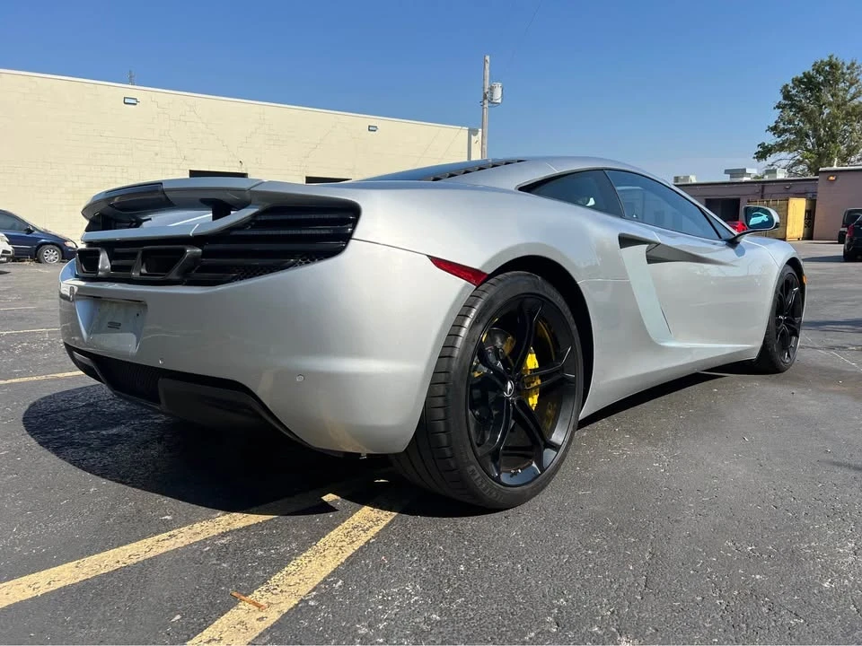 2012 McLaren MP4-12C - Image 5 of 9