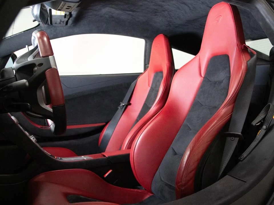 2012 McLaren MP4-12C - Image 17 of 20