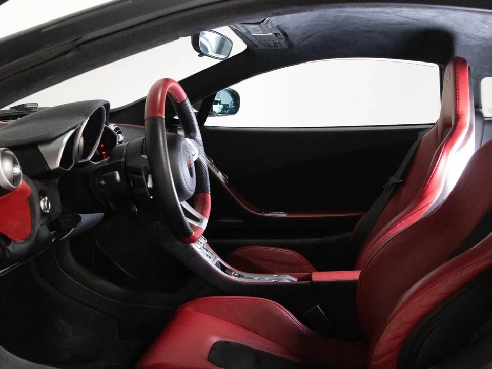 2012 McLaren MP4-12C - Image 15 of 20