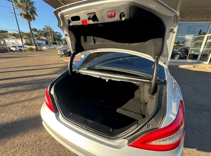 2012 Mercedes-Benz C218 CLS-Class - Image 15 of 20