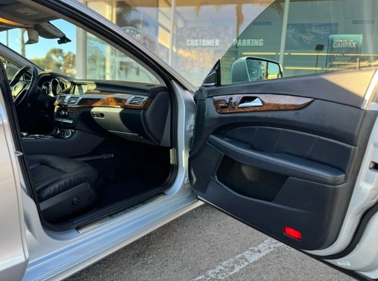 2012 Mercedes-Benz C218 CLS-Class - Image 17 of 20
