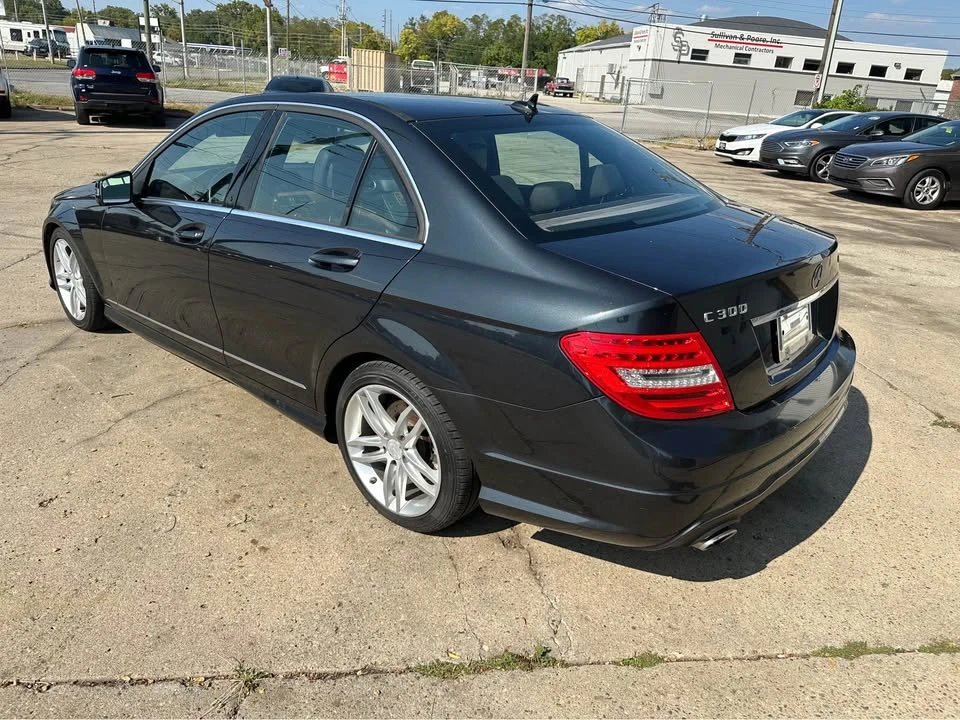 2012 Mercedes-Benz W212 E-Class - Image 5 of 18