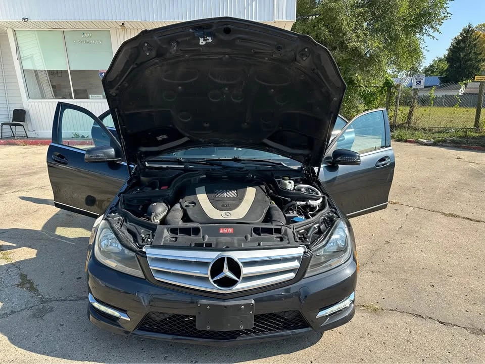 2012 Mercedes-Benz W212 E-Class - Image 13 of 18