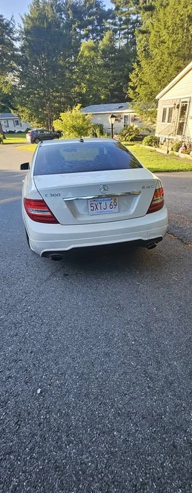2012 Mercedes-Benz W212 E-Class - Image 2 of 8