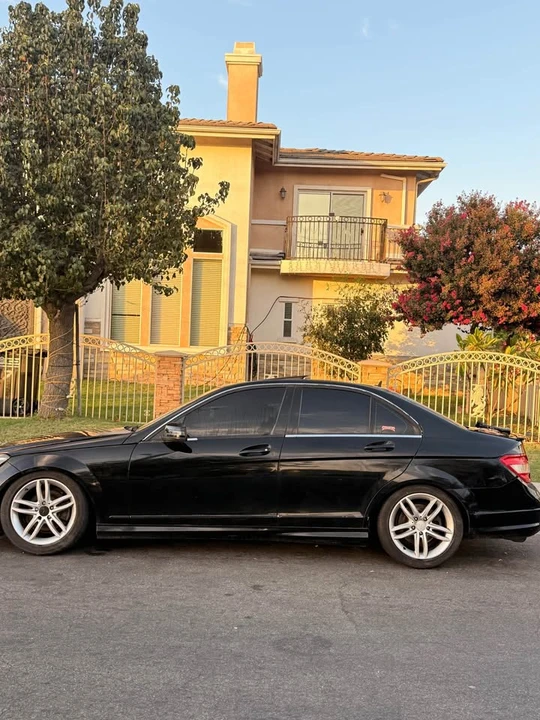 2012 Mercedes-Benz W212 E-Class - Image 4 of 16