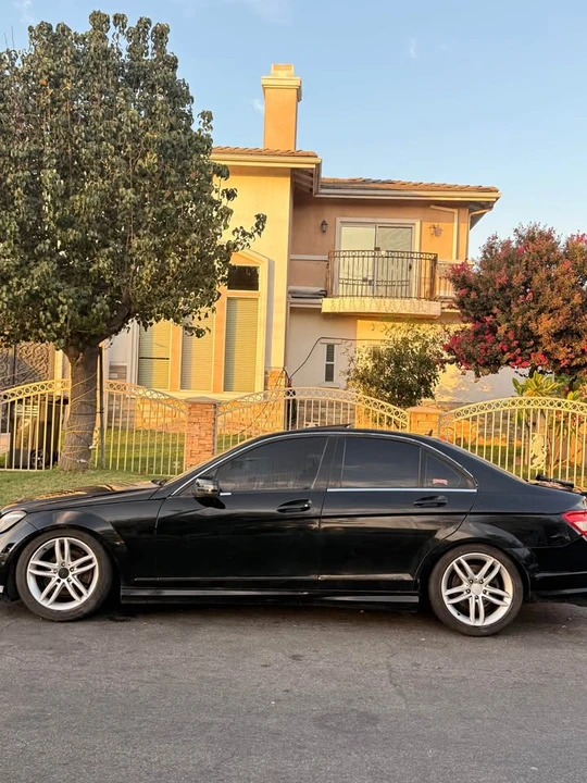 2012 Mercedes-Benz W212 E-Class - Image 5 of 15