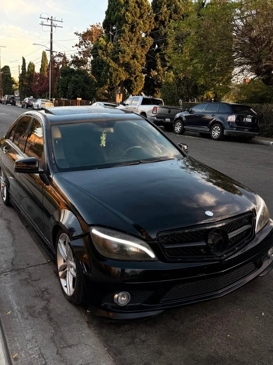 2012 Mercedes-Benz W212 E-Class - Image 3 of 15