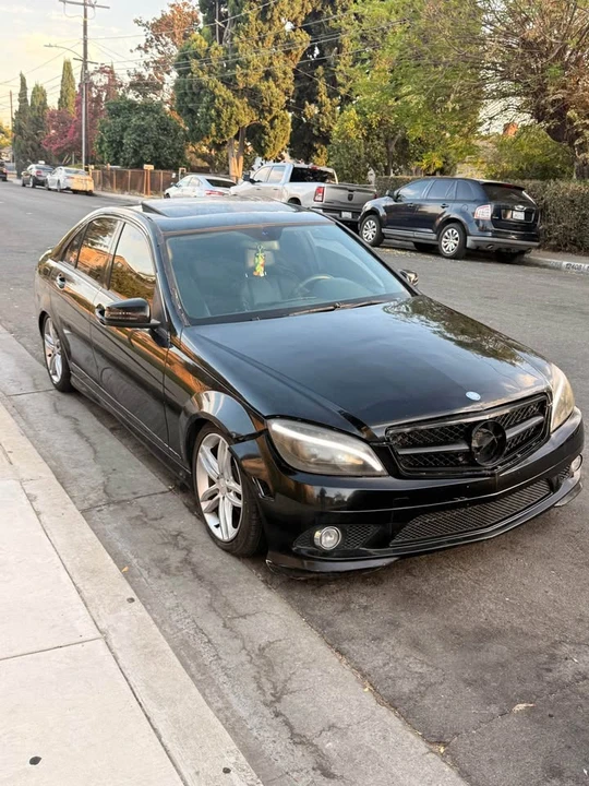 2012 Mercedes-Benz W212 E-Class - Image 10 of 16