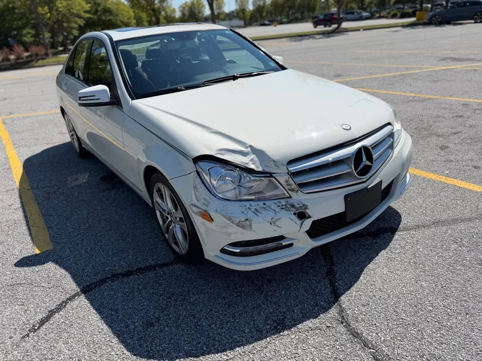 2012 Mercedes-Benz W124 E-Class - Image 4 of 9