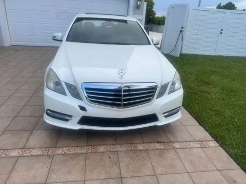 2012 Mercedes-Benz 300 E 3.2 Sedan 4D