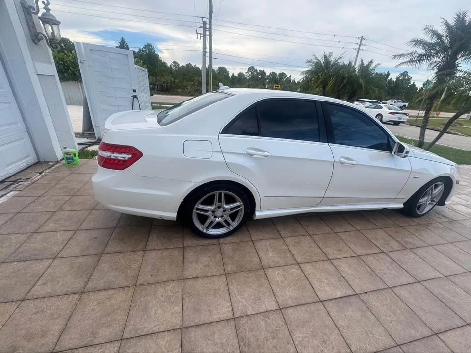 2012 Mercedes-Benz W212 E-Class - Image 5 of 9