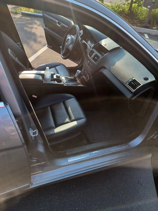 2012 Mercedes-Benz W212 E-Class - Image 8 of 16