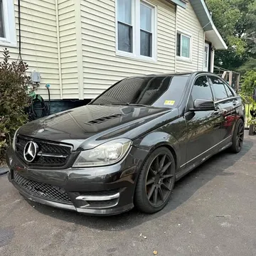 2012 Mercedes-Benz 300 SE Sedan 4D
