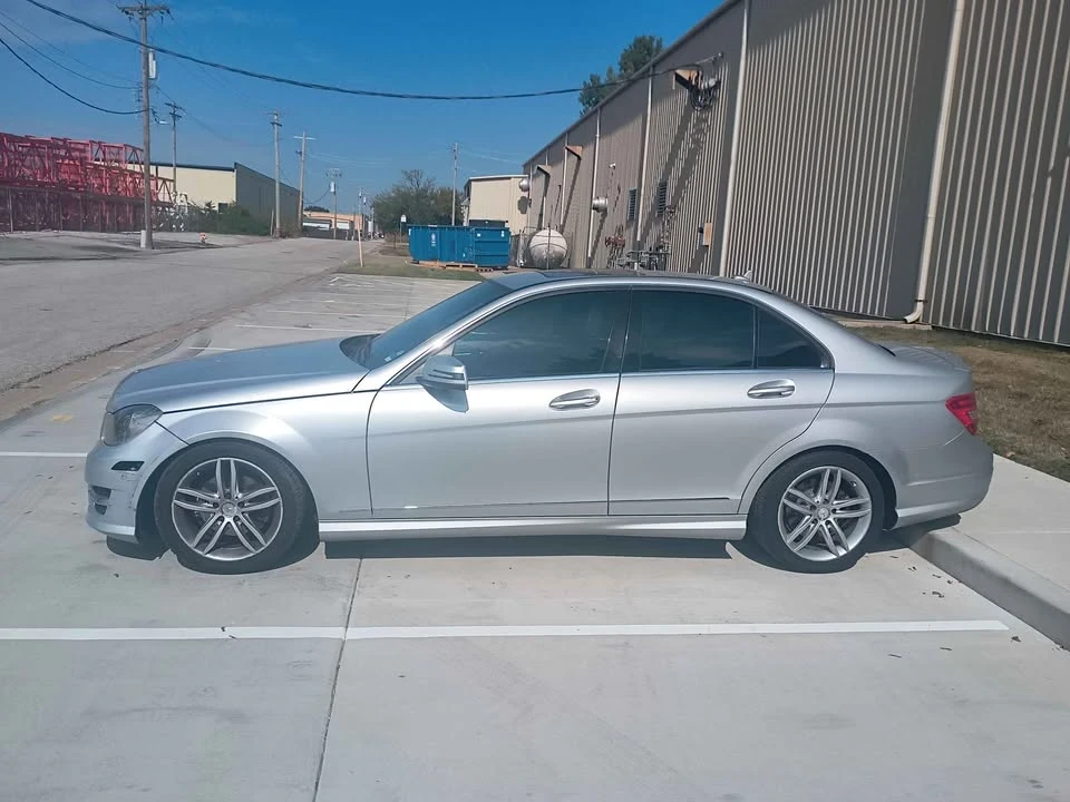 2012 Mercedes-Benz C207/A207 E-Class Coupe & Convertible - Image 3 of 5