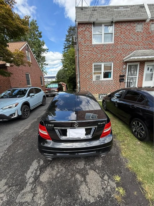 2012 Mercedes-Benz C207/A207 E-Class Coupe & Convertible - Image 2 of 10