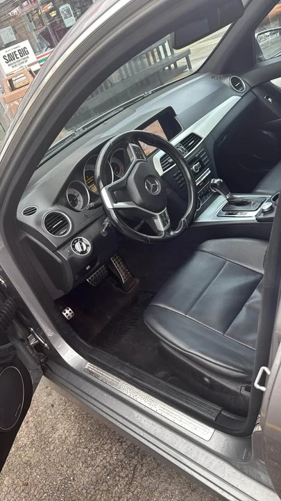 2012 Mercedes-Benz C207/A207 E-Class Coupe & Convertible - Image 2 of 15