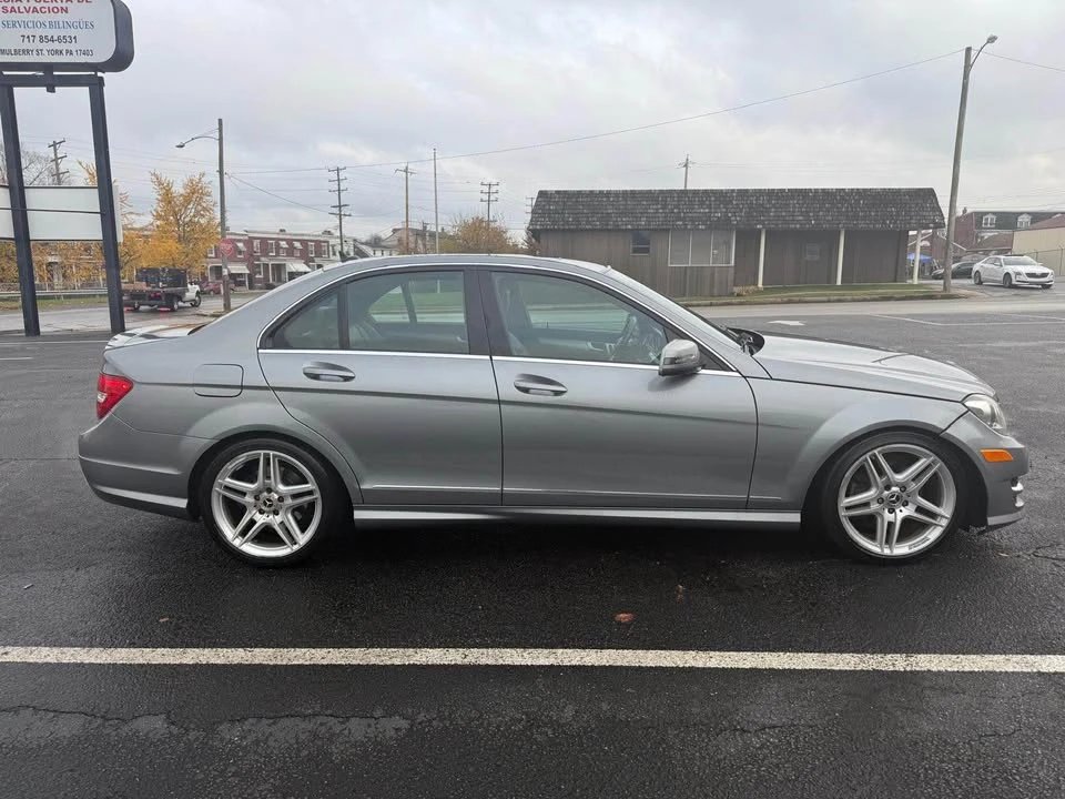 2012 Mercedes-Benz C207/A207 E-Class Coupe & Convertible - Image 12 of 15