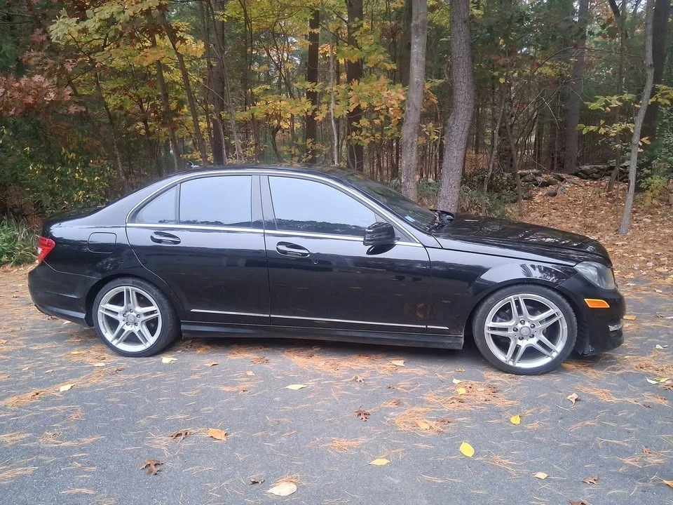 2012 Mercedes-Benz W204 C-Class - Image 3 of 3