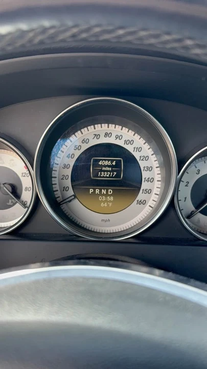 2012 Mercedes-Benz C207/A207 E-Class Coupe & Convertible - Image 9 of 10