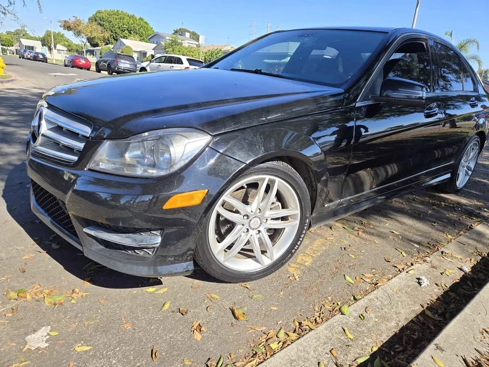 2012 Mercedes-Benz W212 E-Class - Image 2 of 11