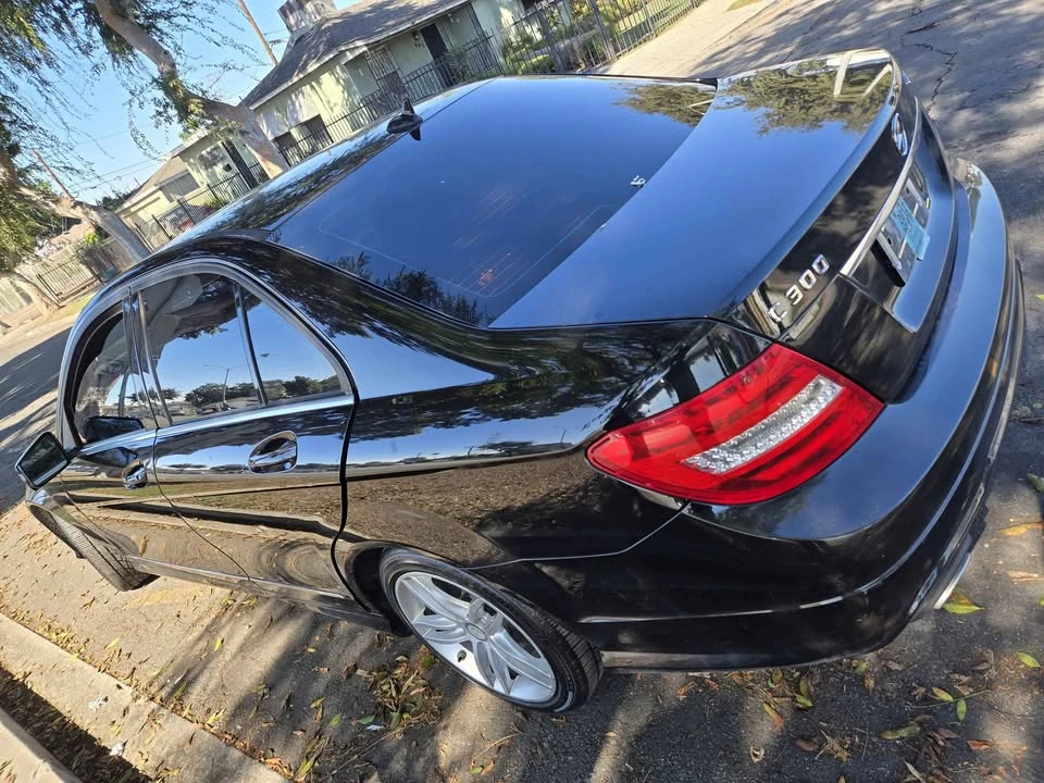 2012 Mercedes-Benz W212 E-Class - Image 4 of 11