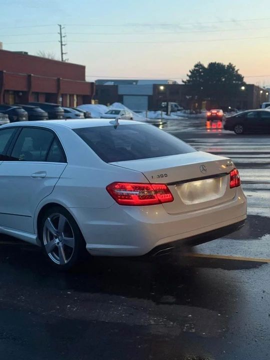 2012 Mercedes-Benz W212 E-Class - Image 3 of 11