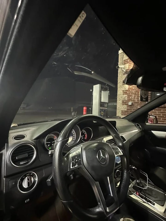 2012 Mercedes-Benz W204 C-Class - Image 4 of 6