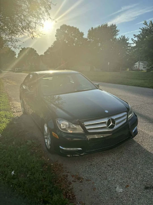 2012 Mercedes-Benz W212 E-Class - Image 2 of 6