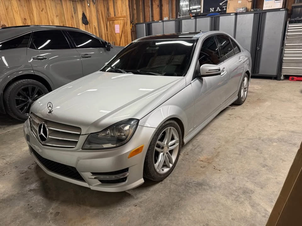 2012 Mercedes-Benz W221 S-Class - Image 2 of 9