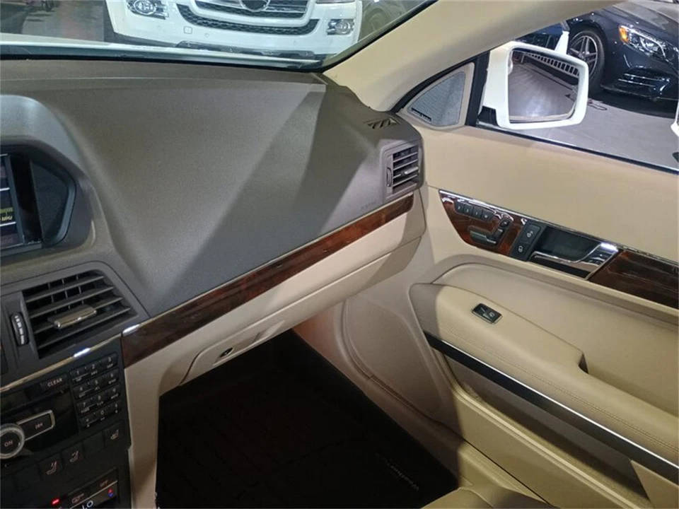 2012 Mercedes-Benz W204 C-Class - Image 19 of 31