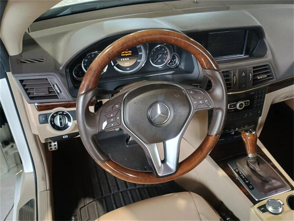 2012 Mercedes-Benz W204 C-Class - Image 15 of 31
