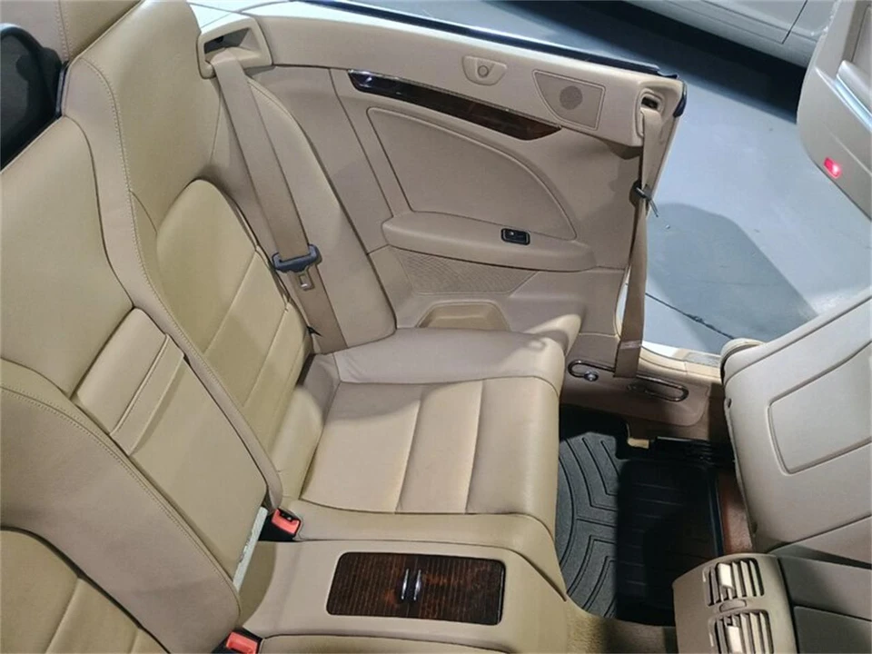 2012 Mercedes-Benz W204 C-Class - Image 27 of 31