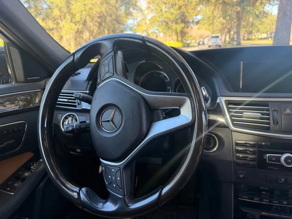 2012 Mercedes-Benz W212 E-Class - Image 9 of 14
