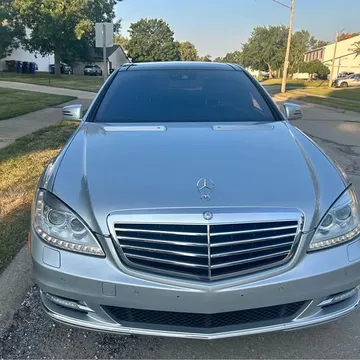 2012 Mercedes-Benz 500 SEL Sedan 4D