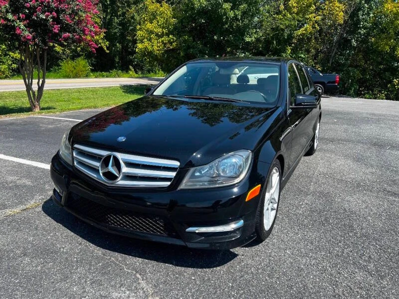 2012 Mercedes-Benz W204 C-Class - Image 3 of 13