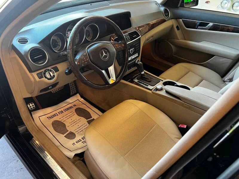 2012 Mercedes-Benz W204 C-Class - Image 4 of 13